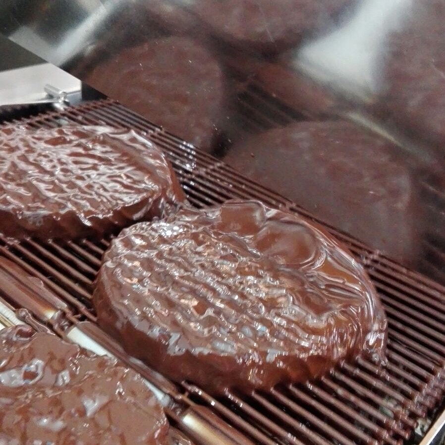 gami_srl's tweet image. Total enrobing with Gami tempering and enrobing machine...for a perfect result. Sigep #temperingmachine #enrobingmachine #chocolatemachines