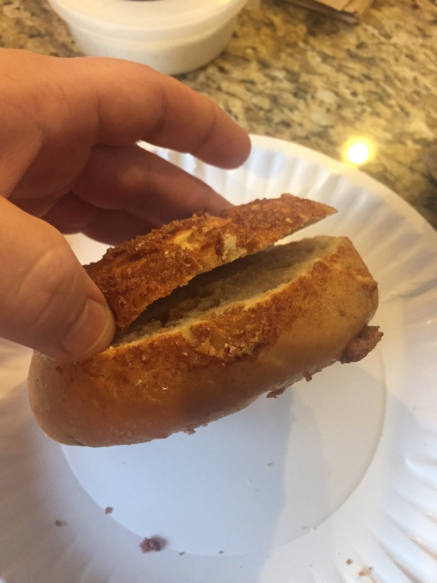 wadekoehler's tweet photo. 13 bagels and all thin sliced for our group. #bagelfail disappointed in @panerabread again this morning https://t.co/wU0G2Jcyw4