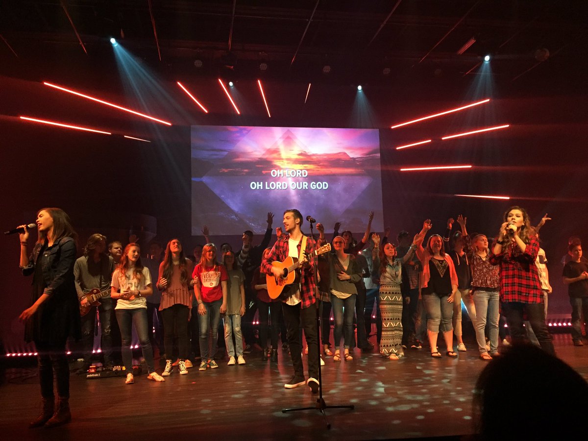 CF_Stuart's tweet photo. It is #CFStudent weekend! You still have time to make it to the 11:00 service. We are waiting for you! #StuartFL @cfstudent https://t.co/2gpN7TGBgf