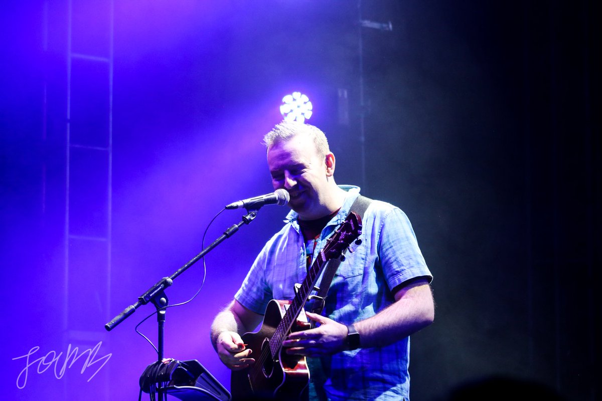 joembmedia's tweet photo. .@TheLoopArtist at #Soundwaves music competition final https://t.co/U0rWVYfXLz