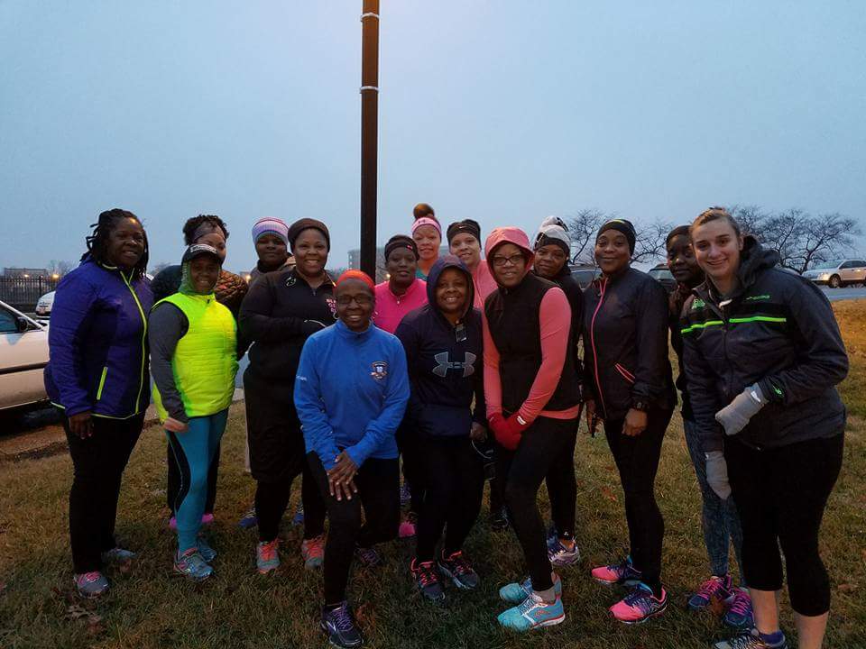 MsJoyRuns's tweet photo. Fog and rain couldn't stop my running family from getting our mile in. 5 miles #earthathon #starsontherun #druidhillpark #runbaltimore https://t.co/yInxBtvEgp