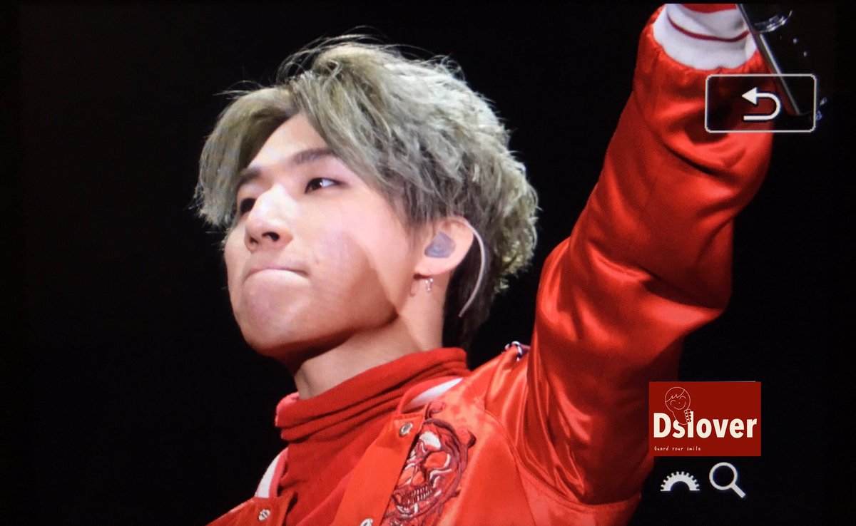 Dslover_Fansite's tweet photo. #0to10 #๋์ฑ #๊ฐ๋์ฑ #DLITE #ใใฝใณ #Daesung #Dslover
170122
BIGBANG 0TO10 CONCERT THE FINAL IN HONG KONG
๐๐ญ๐ญ๐๐ญ๐ญ๐ https://t.co/MCUI4iz8iU