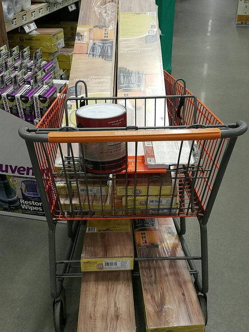Anyone wanna pay for my flooring 😂😂😂😂 #broke https://t.co/caV67GqvCp<a href="/tag/broke"class="tags">#broke</a>