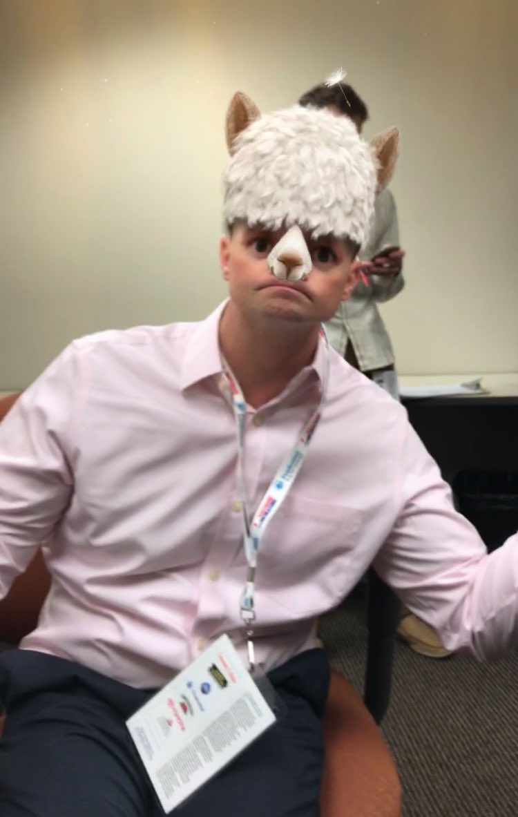 Meryl_Davis's tweet image. Hey @rustykath! You ready for some great skating today? 🐑