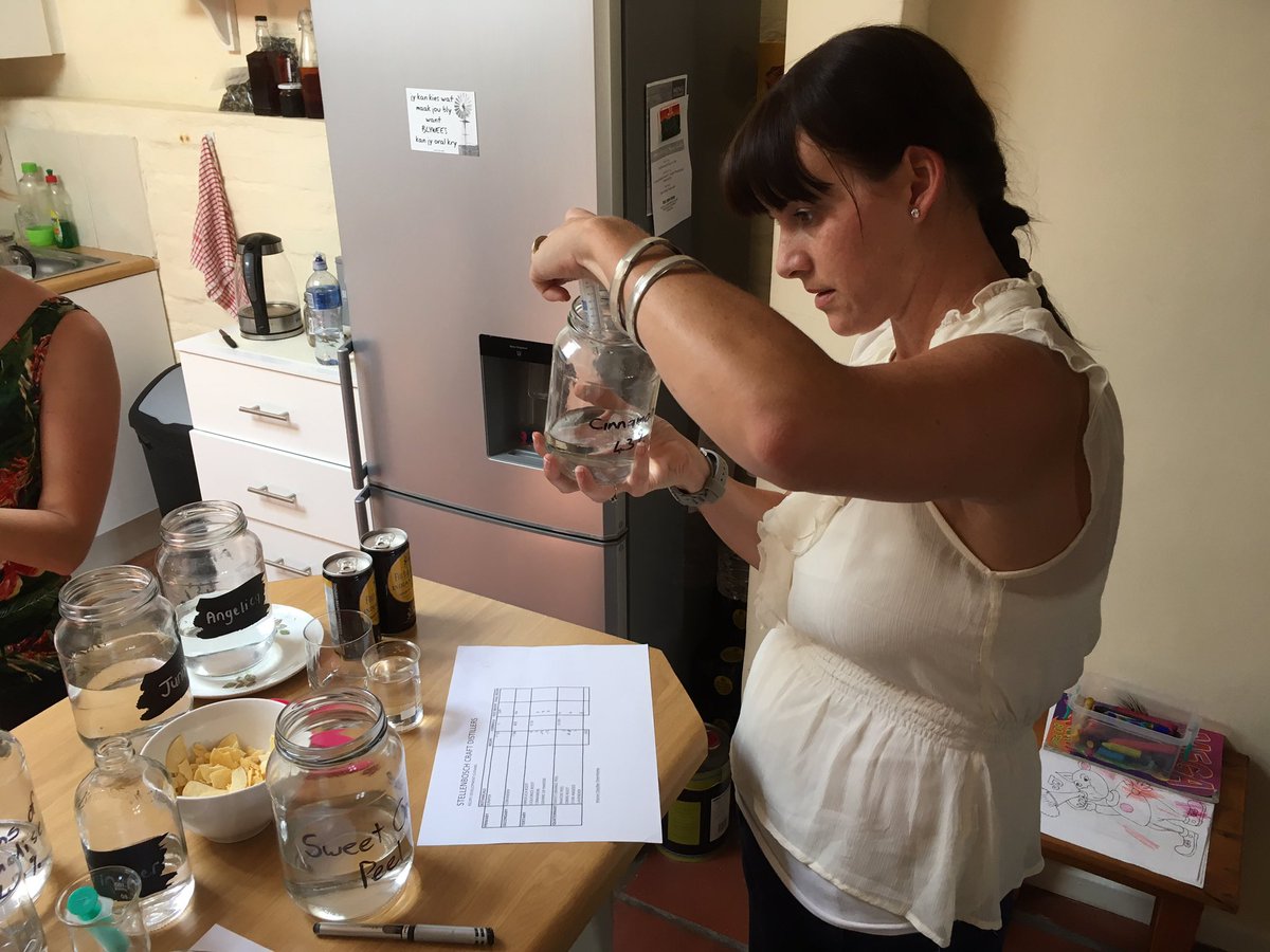 Marius_Bio's tweet photo. Solid afternoon of making,mixing and tasting our own gin @HPsteenkamp distiller @shons30 as my co-taster/maker #craftgin #teamcornelissen https://t.co/tN3lVJUkGE