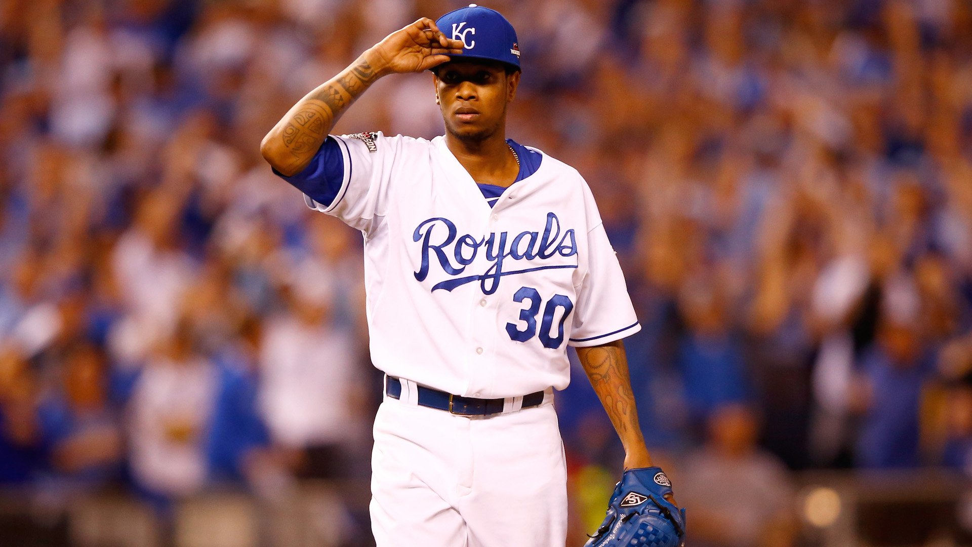 Deadspin on X: Reports: Royals pitcher Yordano Ventura killed in car crash    / X