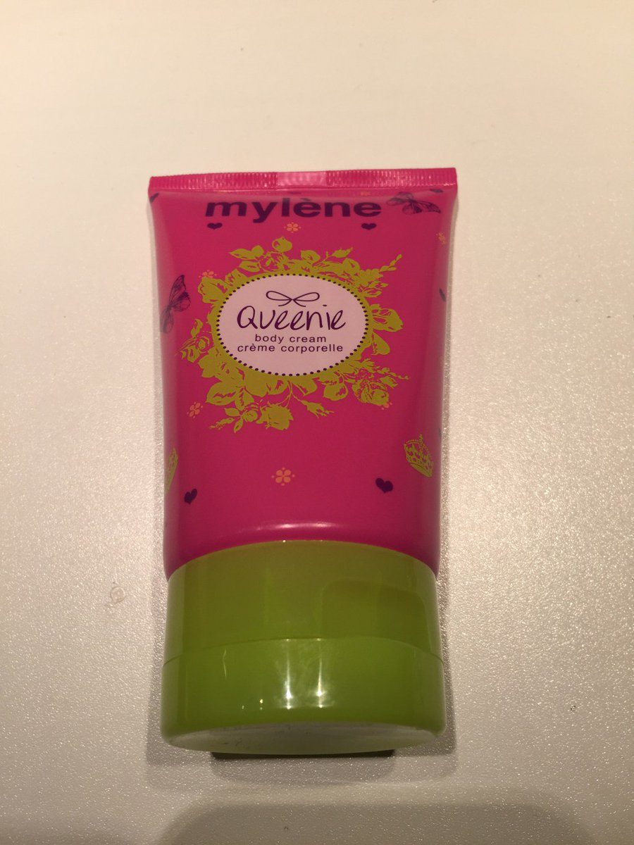 HeyrmanNena's tweet photo. nail care routine https://t.co/4EeQ4pJHcJ https://t.co/EaEY4tyXUg