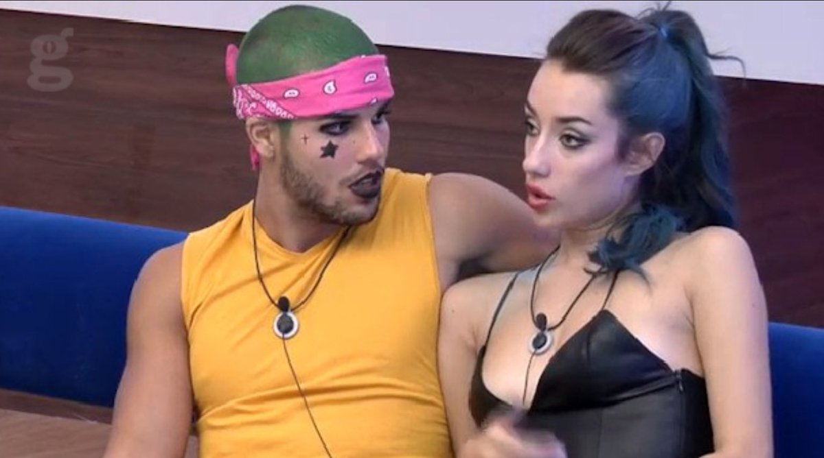 IComentGH's tweet photo. ¿Mejor pareja? 
RT--> BEA Y RODRI, MANU Y SUSANA 
MG--> ADARA Y POL, HUGO Y SOFÍA 

#Rodea3MesesDeAmor #3MesesDePanBlando #VipDirecto https://t.co/Psn3tmSYII