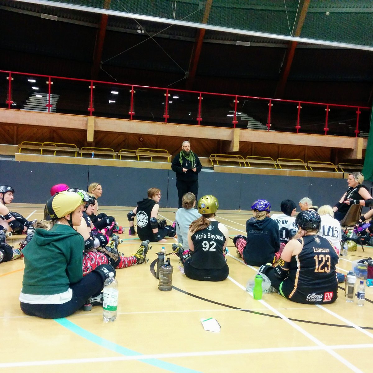 nclrollerderby's tweet photo. Getting the lowdown on the new @WFTDA rules with @SvenWillI at practise today! #ruleschool #rollerderby https://t.co/gZMK1oZStZ