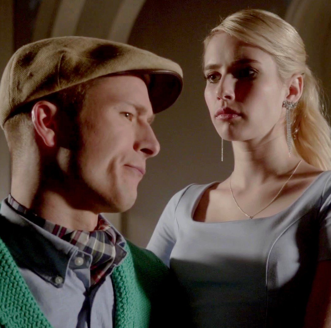 BestCouples_1's tweet photo. Chad Radwell and Chanel Oberlin | Scream Queens https://t.co/O0lstnssh9