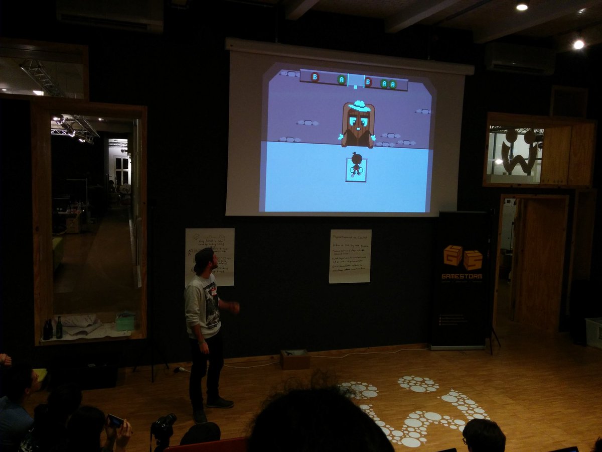 GGJBerlin's tweet photo. Wave to doors with smooth jazz tunes to geht back your saxophone #NoteBoy #ggjberlin #ggj17 https://t.co/gW9AUclbNG https://t.co/mCvNw50uwP