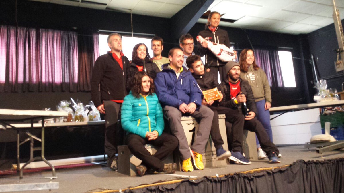 lopastisset's tweet photo. L'equip més nombrós de #LoPastisset #Benifallet Btt Montbike https://t.co/Y6z794dIxe