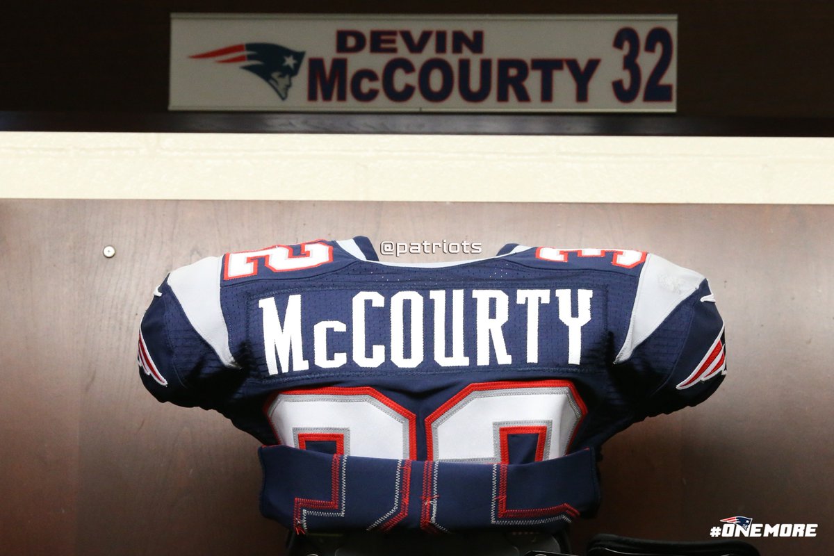A look inside the #Patriots locker room before today's title game. 

#PITvsNE #OneMore