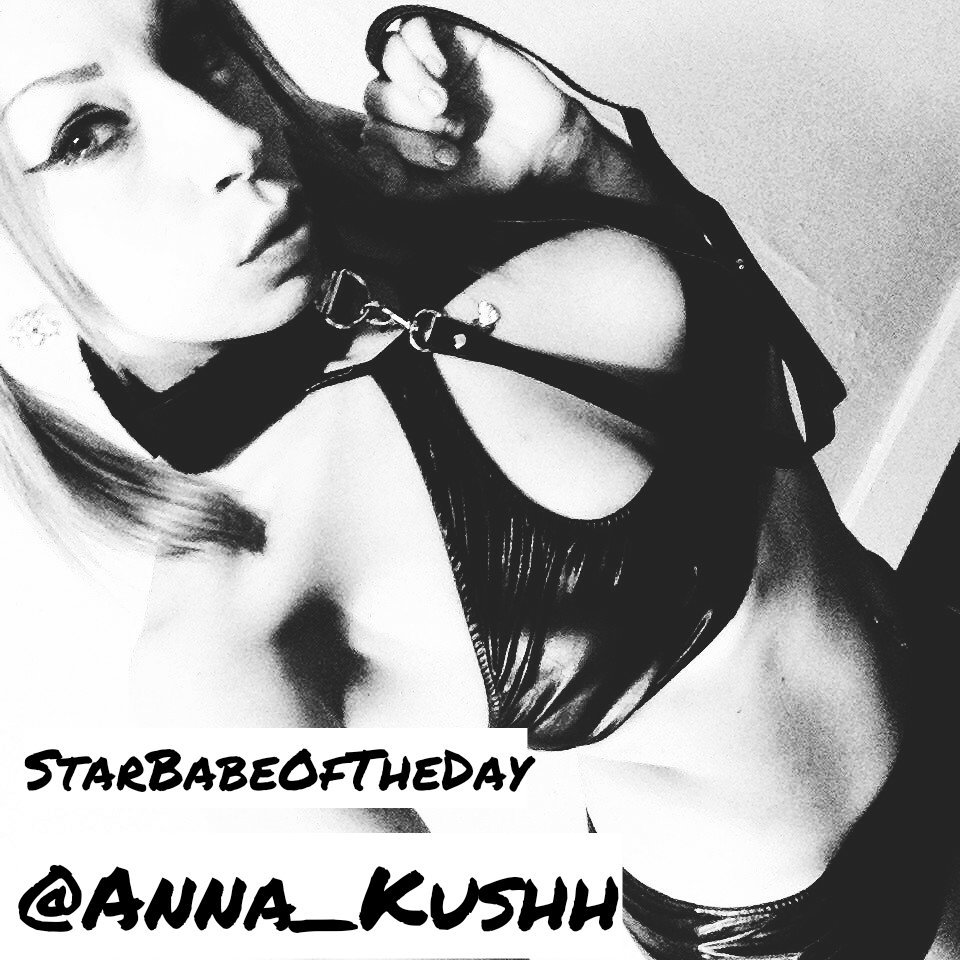 #StarBabeOfTheDay @Anna_Kushh Annakush.manyvids.com Go check her videos out @johnboyt_2 @TheCamGirlArmy