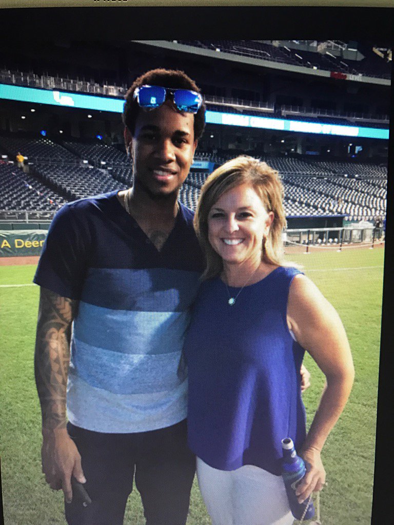 richdownsusa's tweet photo. #yordano#ventura#rip fierce competitor on the field kind man off @kcroyalnation @KCRoyalsForever https://t.co/9QyMAv1yyi