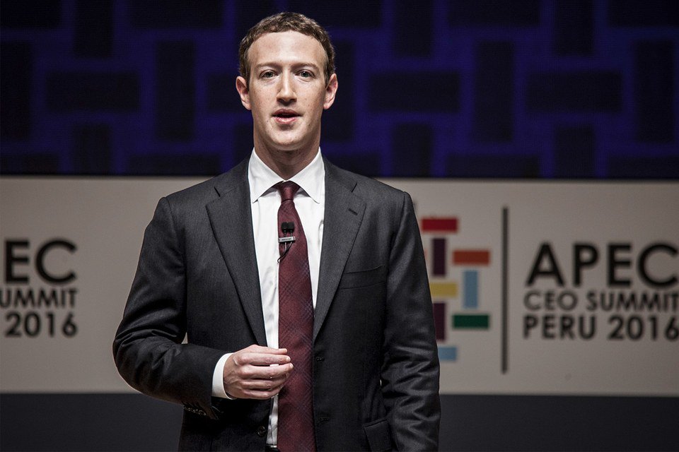 Will #Zuckerberg be the Next US #President? 'He wants to be an emperor'
#POTUS46 #Facebook #TRUMP #USElection2016 
goo.gl/PUf2i7
