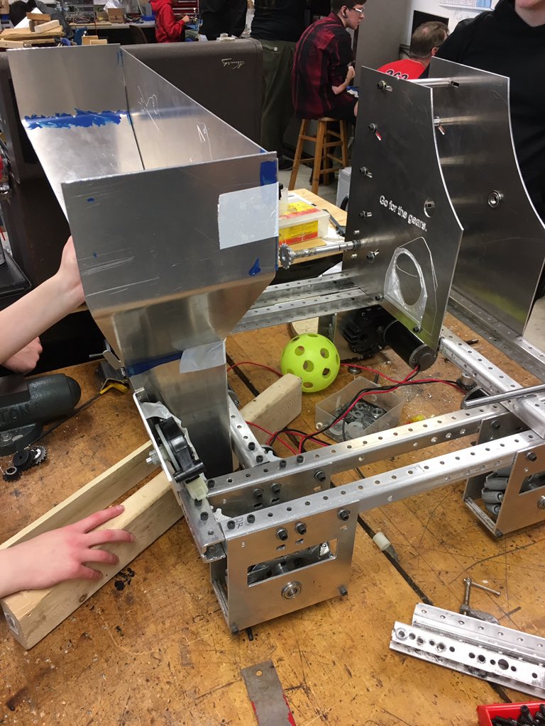 JByrneTwo's tweet photo. @sachemrobotics @BWCnews #BWGrobots #omgrobots. Sachem Aftershock 263 https://t.co/olnB5wSk5S
