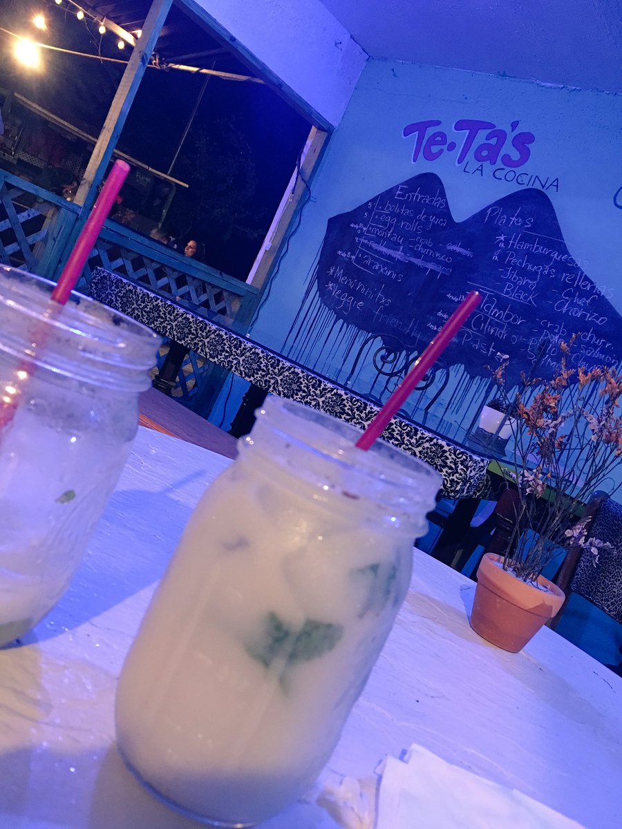 monica_tirado's tweet image. A ver si hay tetas 😂😂#mojitodecoco 👌🏼🤙🏼