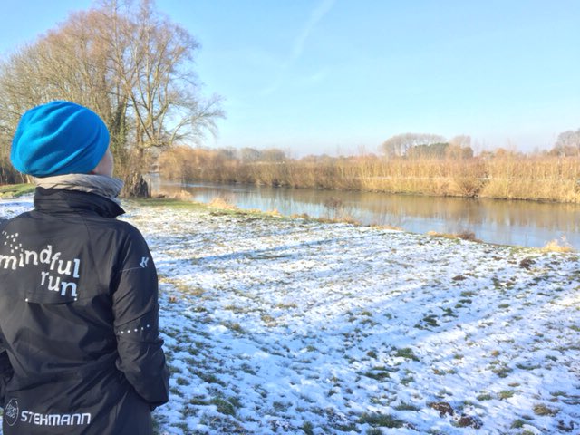 De 5-weekse cursus Mindful Run vanaf februari te volgen in Zaltbommel en Geldermalsen #mindfulrun #hardlopen youtu.be/ZuPXE2WJO7s