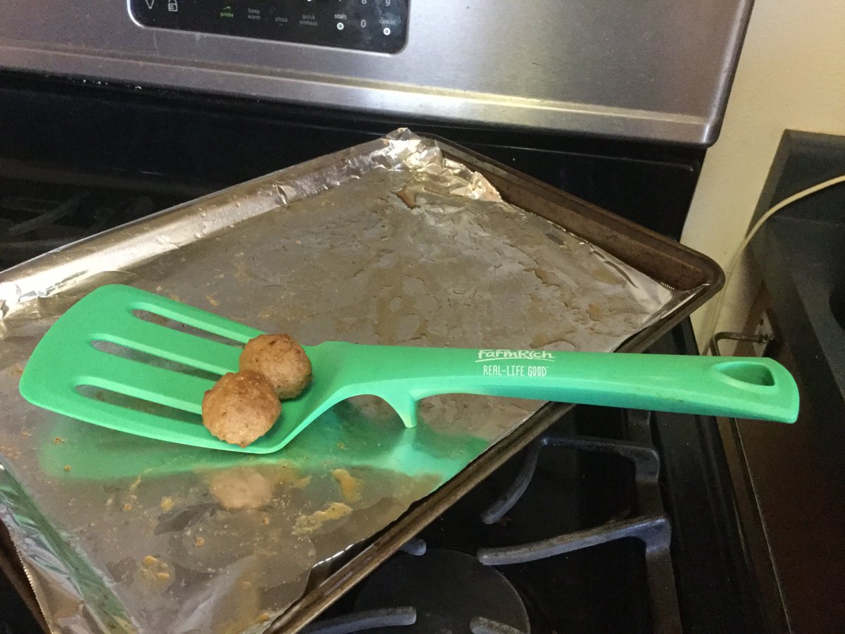 GiveawayConsult's tweet photo. @FarmRichSnacks G-free meatballs with cola glaze - family loved! #SnackMVP Also sent sturdy spatula with rest. Fab #promoproduct #GotItFree https://t.co/O5Zosj32xo