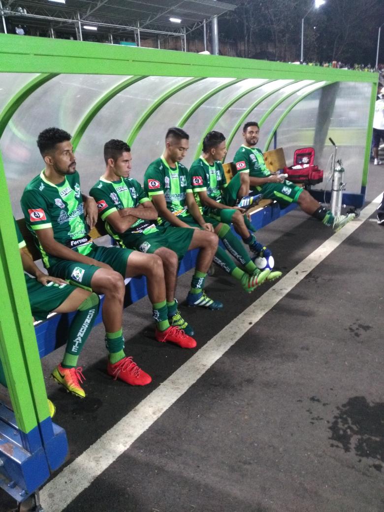 Lindo triunfo y lindo Uniforme gracias a Industrias Mendoza con su marca  #RUSH