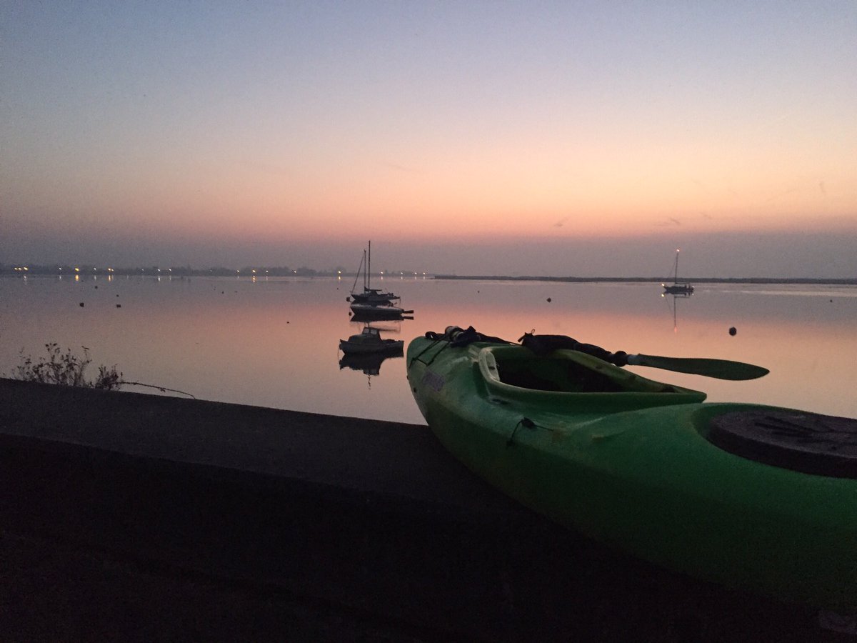 DerekClark4's tweet image. Nice paddle at Heybridge basin this morning breaking the ice😬❄