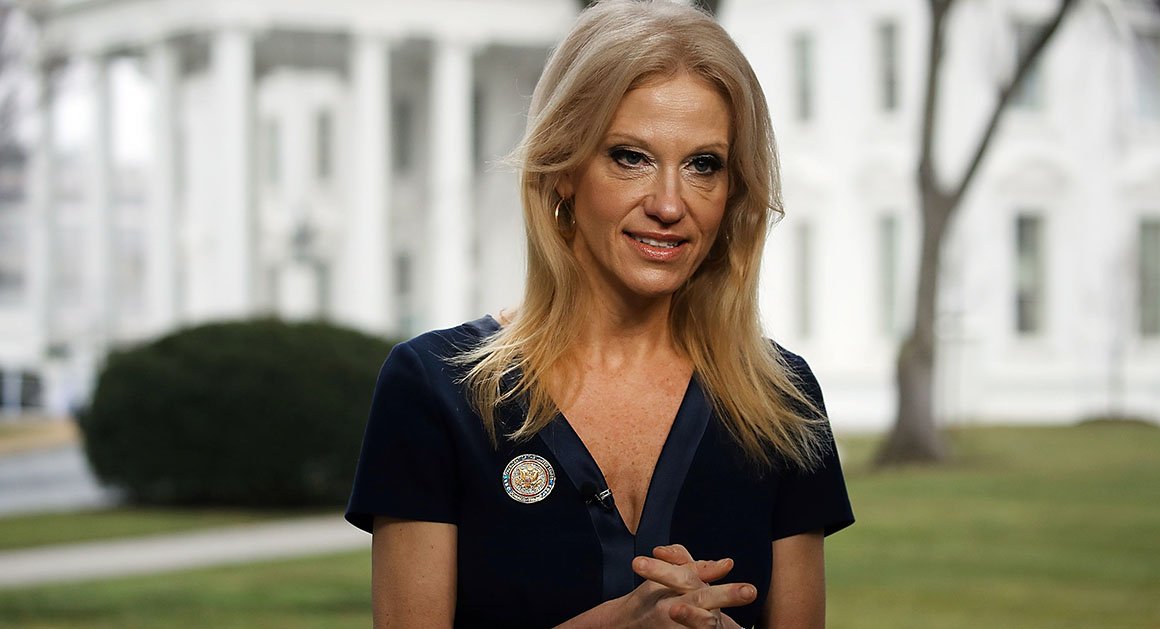 politico's tweet image. Merriam-Webster clarifies meaning of ‘fact’ after Trump team pushes ‘alternative facts’ politi.co/2jG3oQ5