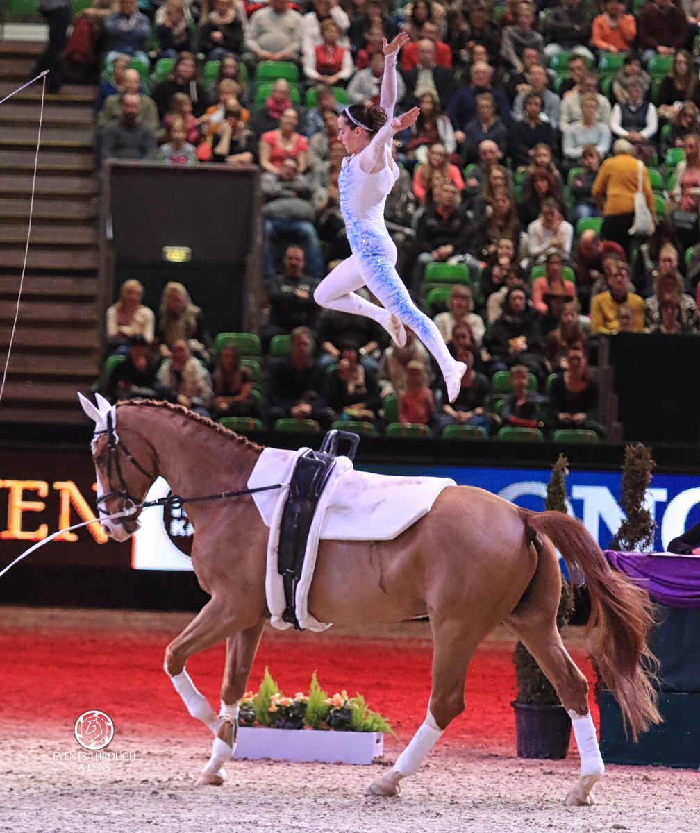 eventslens's tweet photo. We photograhed #FEIWorldCupVaulting for the first time yesterday. Truly amazing to watch. More to come from us this year. #EquineHour https://t.co/tDWW9gZmJX