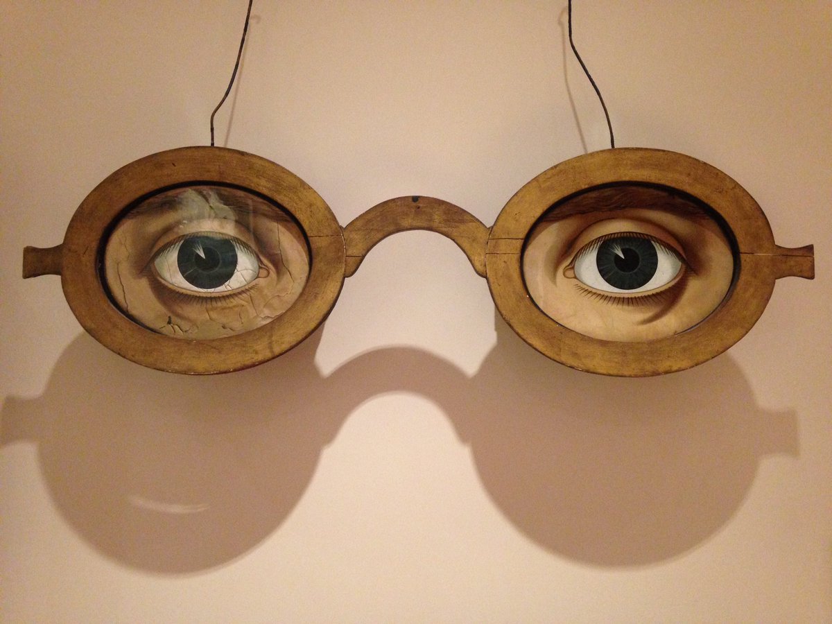 sistersaw's tweet photo. Old optician sign at the fabulously revamped York City Art Gallery. A collection of curious delights! https://t.co/VZoZhNSQUP