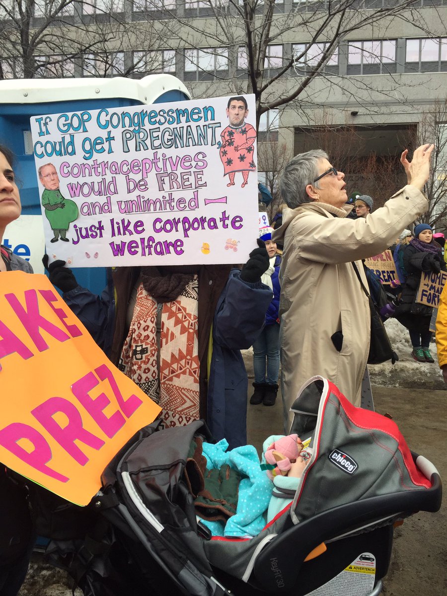 Kaat_Zap's tweet photo. You can hate me for this, it's okay

Peaceful protesting 

#powertothepeople @MahtSADD #mhsplayitsafe # https://t.co/qNLGHi0XxO
