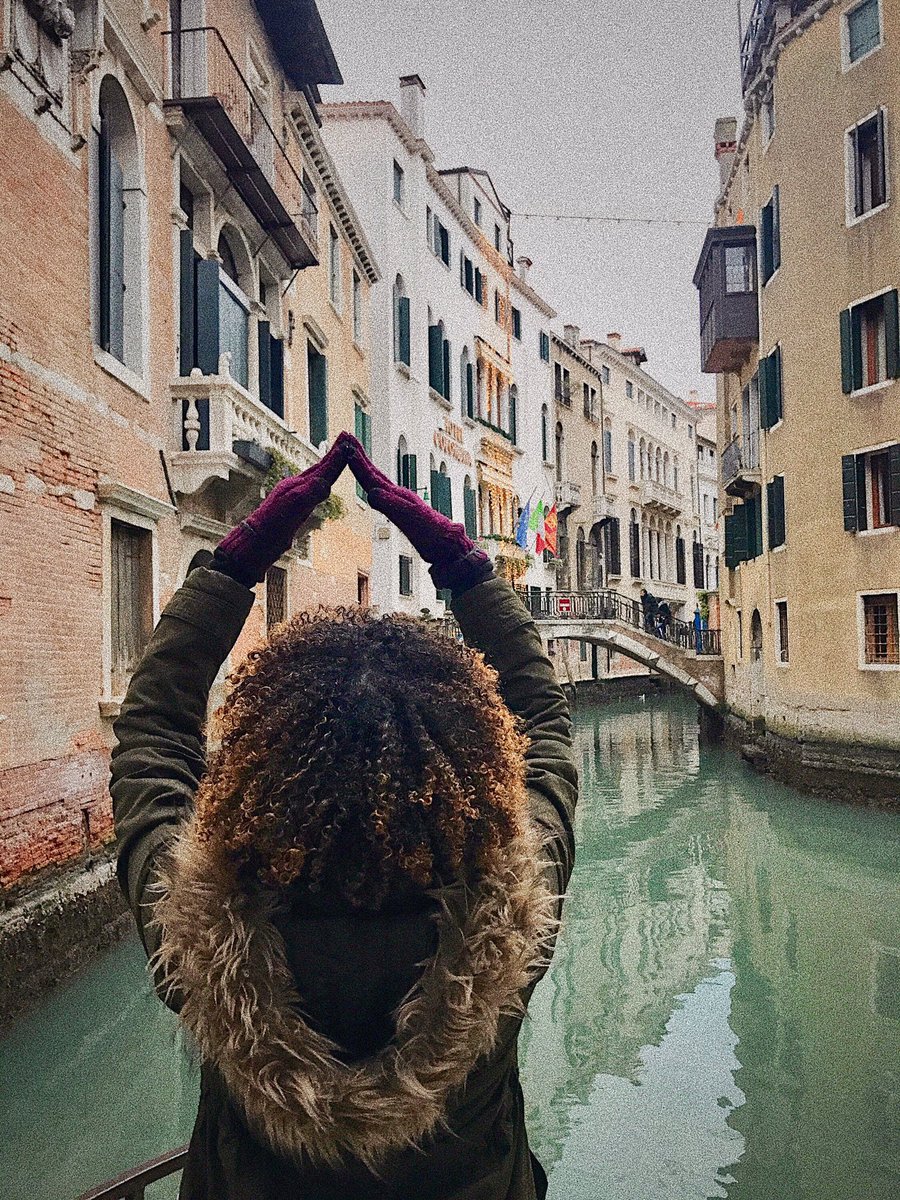 lta_zetanu's tweet photo. It's #SilentlipsSunday ! A big shoutout to our FS #7 Jamilex Montas who's studying abroad in Italy for January session! 🇮🇹 https://t.co/2c7ysRA0qk