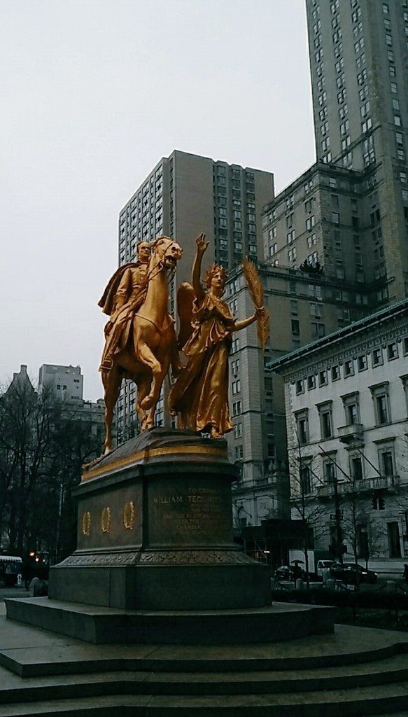 LensOfNYC's tweet image. Random Clicks #5thAvenue #Manhattan #NewYorkCity #NYCLens