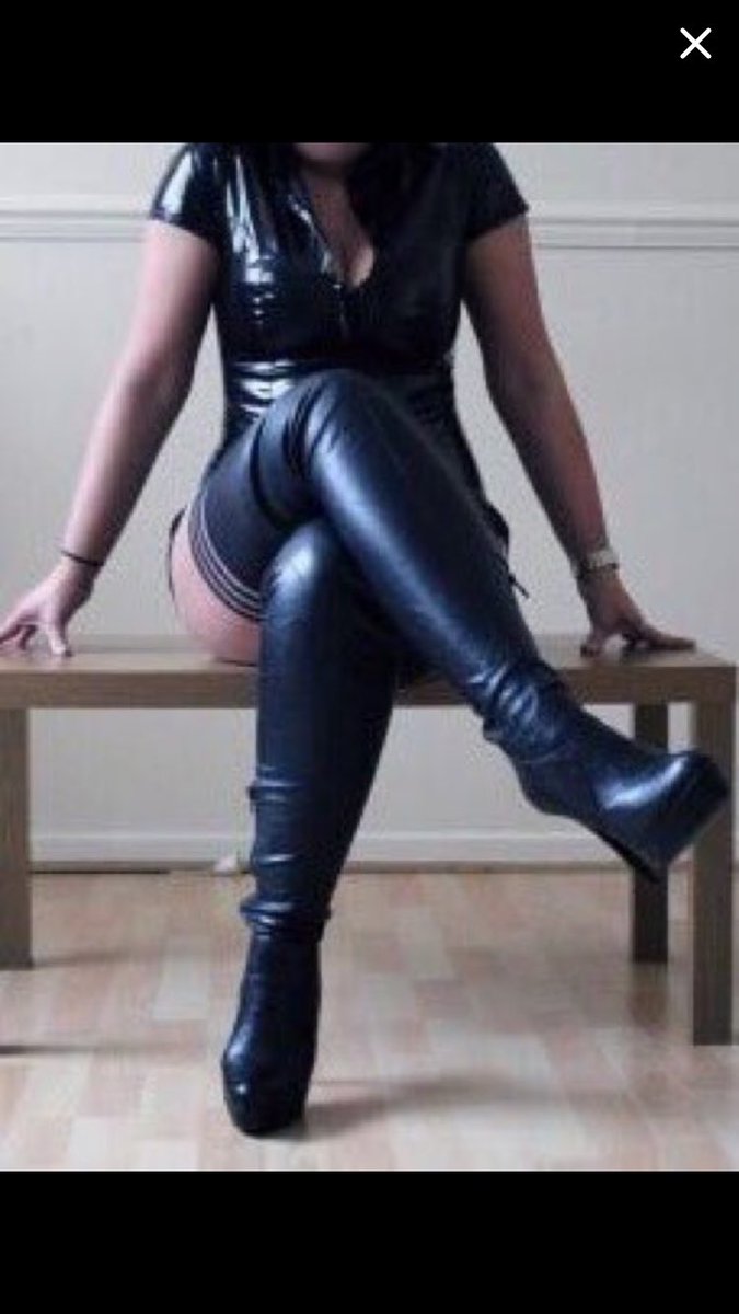 Toppromoterxox's tweet photo. My 1st #promoteing of the gorgeous @StuStucarter and some gorgeous pics to start more to come #like #rtandfollow #sexy #ass #tits #hot https://t.co/VMgDNtQtae