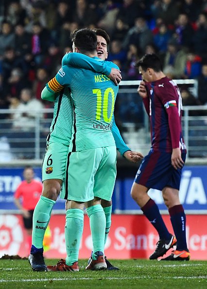 _fcbarcelonabr's tweet photo. Eibar - FCBarcelona
#FCBLive #EibarFCB https://t.co/Qh4vor7jXY