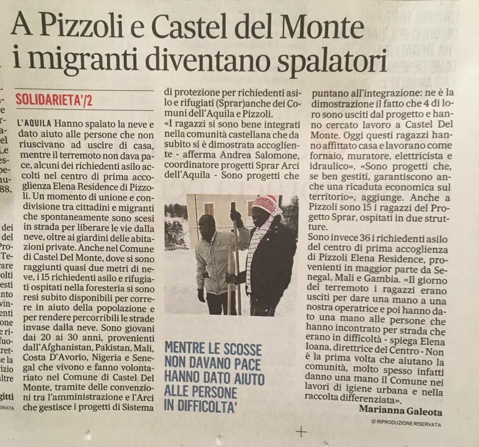 arci_laquila's tweet photo. I beneficiari degli #Sprar di #Pizzoli e #CasteldelMonte in prima linea nell'emergenza #maltempo in #abruzzo @IntegrareAzioni @rete_sprar https://t.co/UdDJKe7IPE