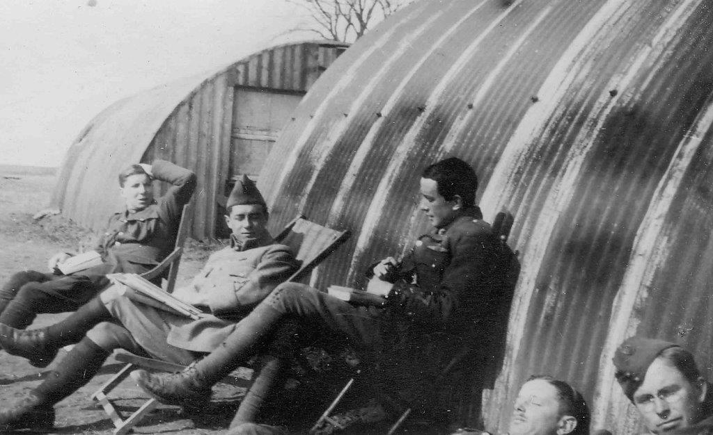 RAFMUSEUM's tweet photo. LDN: Dreading Monday ? Don't stress, learn how First World War Fighter Pilots relaxed between sorties in 'Unwinding' https://t.co/L7NhTn181m https://t.co/Up4qJQ0vII