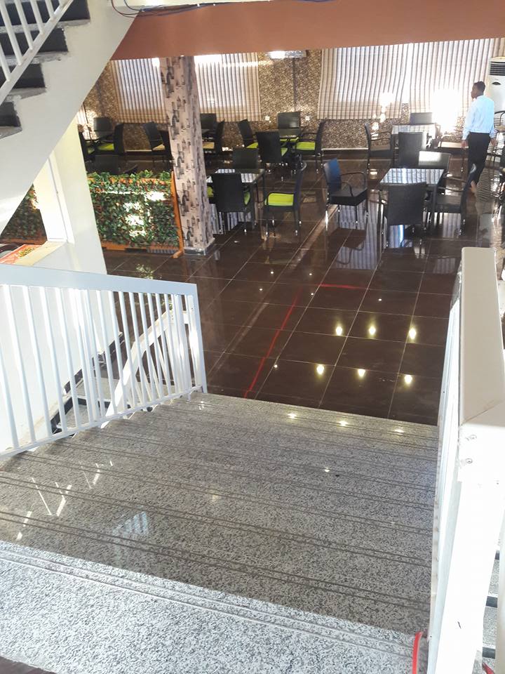 abdirashidmd's tweet photo. 'Target Cafe' newest addition to #Garowe's burgeoning bistro scene serving up coffees &amp; a plethora of snacks;joins inviting venues #Puntland https://t.co/FDcHpmtFpI