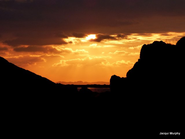 Gorgeous sunset today. 
enjoymull.co.uk