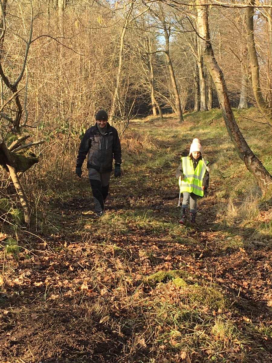 BedwynFootpaths's tweet photo. Great group walk in sunshine today to St Martins medieval chapel #Chisbury @EnglishHeritage @VisitWiltshire https://t.co/2iJtSEhZp7
