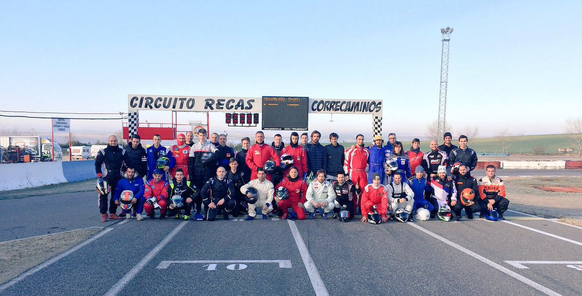 CKRC_KARTING's tweet photo. Los pilotos del Trofeo 10º Aniversario del CKRC dispuestos a darlo todo en pista en @KCRECAS https://t.co/8y6h6bhiFM