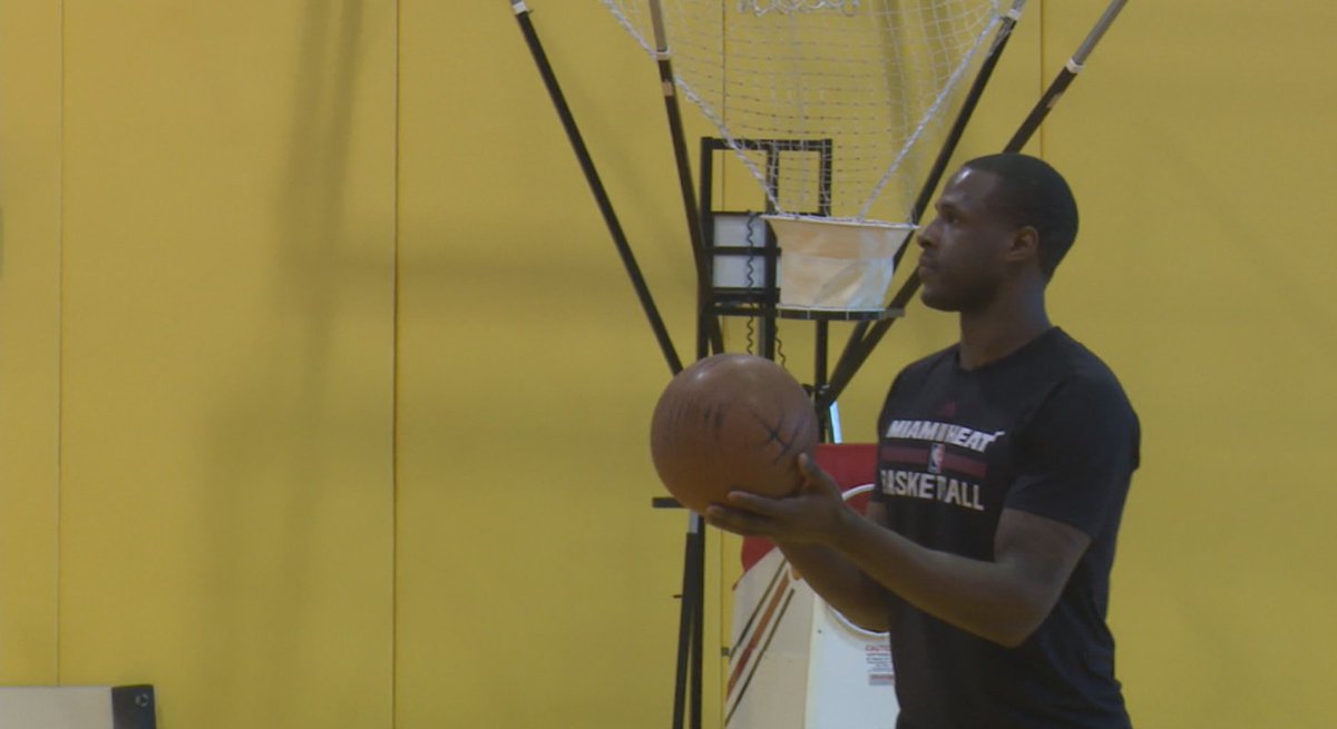 Heat careful not to talk trash ahead of hosting Warriors on Monday bit.ly/2j2u0ZE https://t.co/oNeW2R9iAl