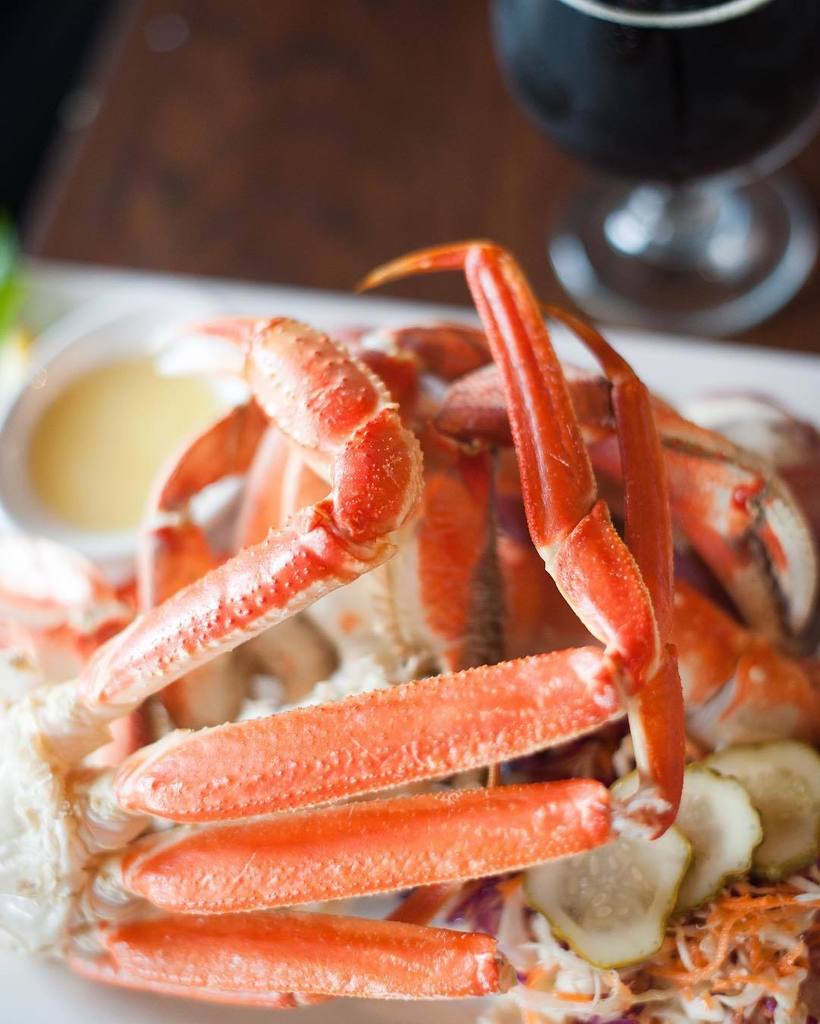 It's our favorite night of the week: 1/2 off all crab night. We'll be serving it until it'… ift.tt/2je9bxL