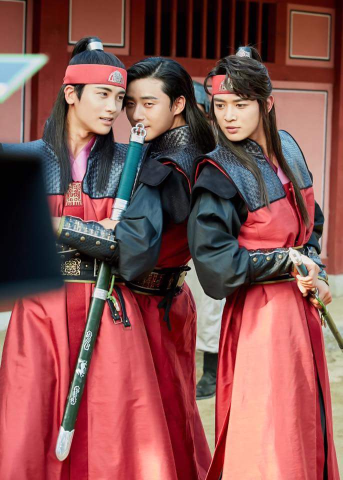 Hwarang Episode 15 is starting, enjoy! #화랑