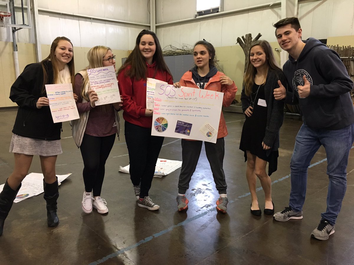 Don't forget about the meeting today after school!!😊