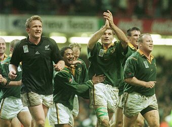 BreytonPaulse's tweet photo. Was a pleasure sharing a dressing room with you,A warrior in every sense of the word,legend of the game,God Bless your fam,rus sag ou grote🙏 https://t.co/ajM4MrVAf5