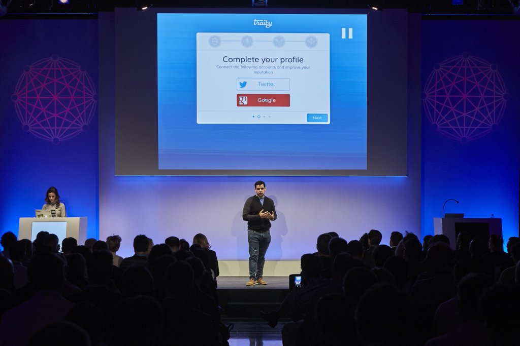 Referentes_'s tweet photo. Conoce a @traity, el internet de la confianza https://t.co/KCixCmIipi https://t.co/wRjpMAXmrZ