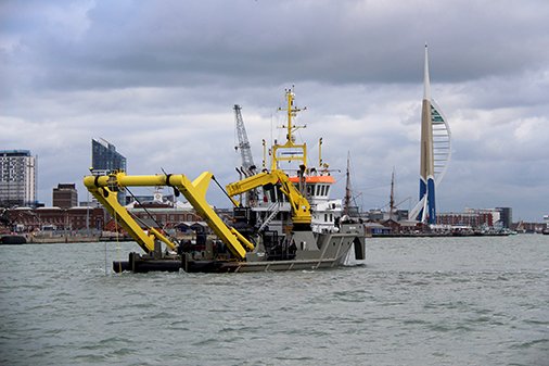 UKHO's tweet photo. Weโre supporting @QHMPortsmouth dredging operations for
#HMSQueenElizabeth by validating hydrographic survey data collected by
#HMSGleaner. https://t.co/axaSOufH8A