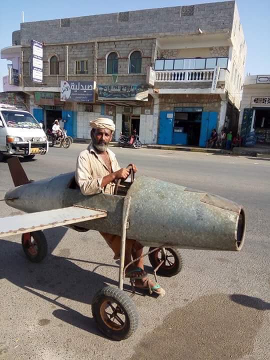 #صاروخ_يستهدف_الرياض                                  هذا هو صاروخهم هههههههههههههه 😂😂