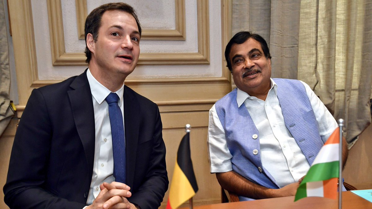 alexanderdecroo's tweet photo. Meeting with @nitin_gadkari, India's Minister of Transport &amp; Shipping, on strengthened cooperation between the ports of Antwerp and Mumbai. https://t.co/8aDv5s9din