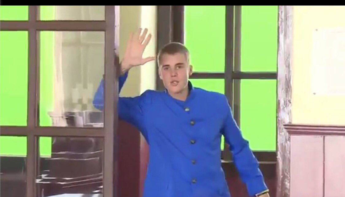 JustinsBieberHD's tweet photo. Screenshots of Justin Bieber spotted recording his video for Softbank in Tokyo, Japan recently. https://t.co/QSzJY80iZ8
